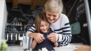 Aide sociale à l'enfance : l'accueil chez les assistants familiaux poursuit son (inexorable ?) déclin