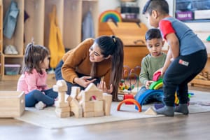 Les 1 000 premiers jours de la vie d’un enfant sont cruciaux  -mais les 1 000 jours suivants seraient tout aussi importants