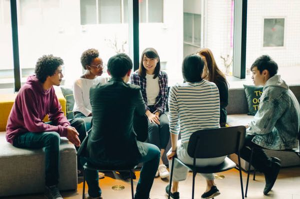 Service civique : La Défenseure des droits recrute des volontaires de 16 à 25 ans