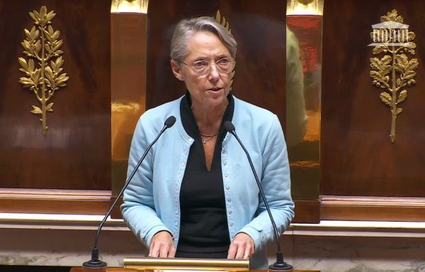 PLFSS 2023 : Elisabeth Borne enclenche le 49.3 sur une version "enrichie" du texte